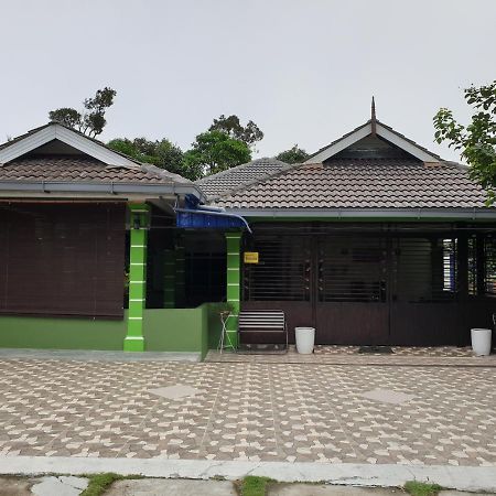 Inapdesa Teratak Bonda, Sepri Rembau Villa Exterior photo